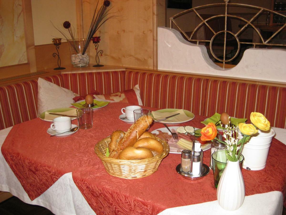 Kusternighof Hotel Velden am Woerthersee Ngoại thất bức ảnh
